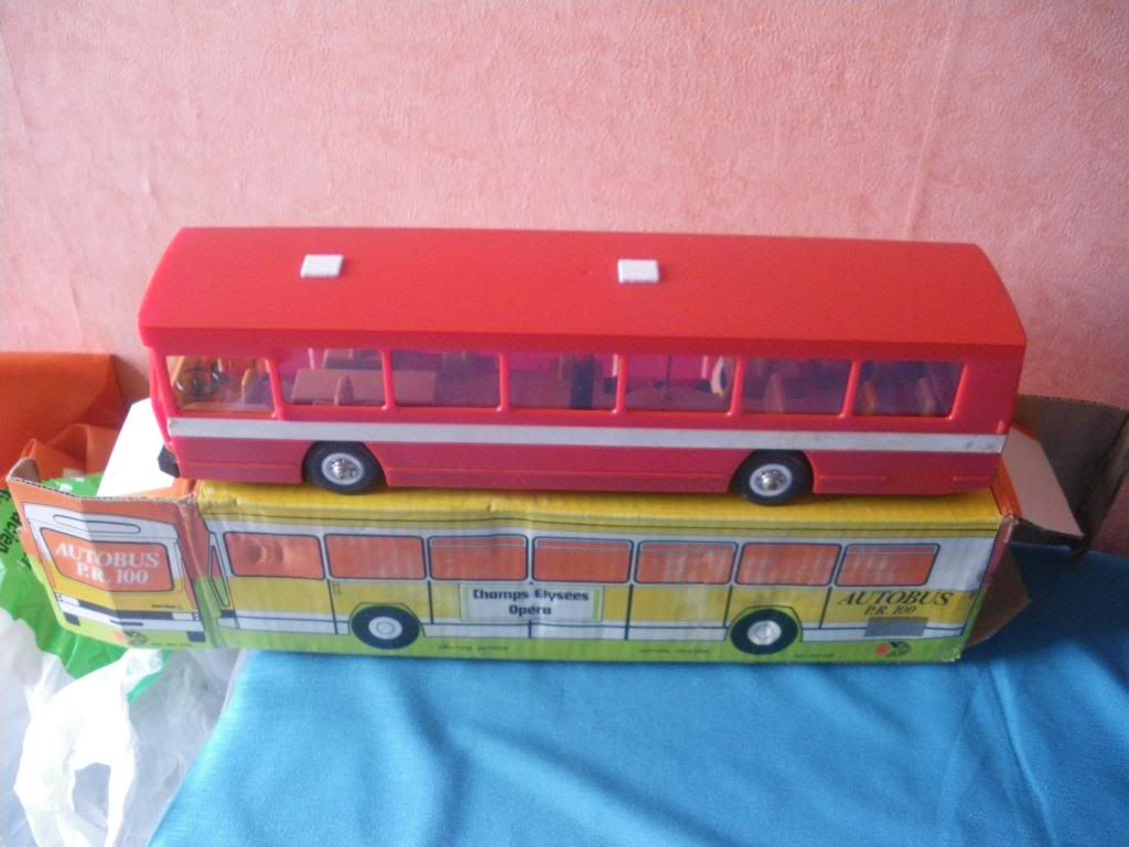  ANTIQUE JOUETS MONT BLANC BUS BERLIET PR 100 ROUGE FRICTION L 37 CM