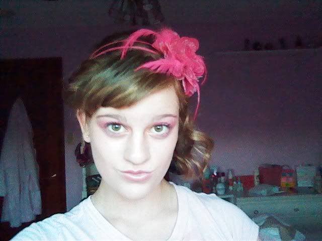 Effie Trinket Look 1