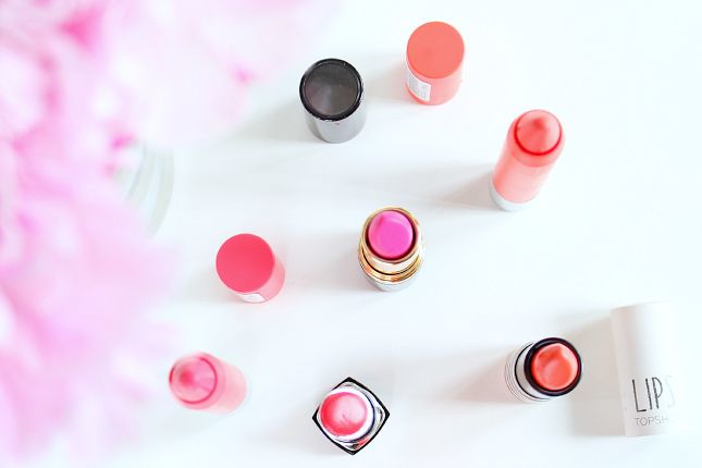 summer-bright-lipstick