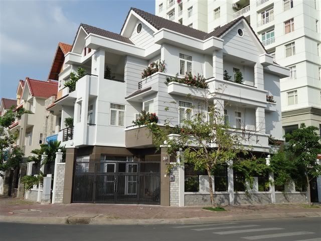 Cửa sắt,nhôm kính,lan can,mái che hàng rào,vách ngăn,inox.Ngọc Quốc:giá tốt nhất 5s - 10