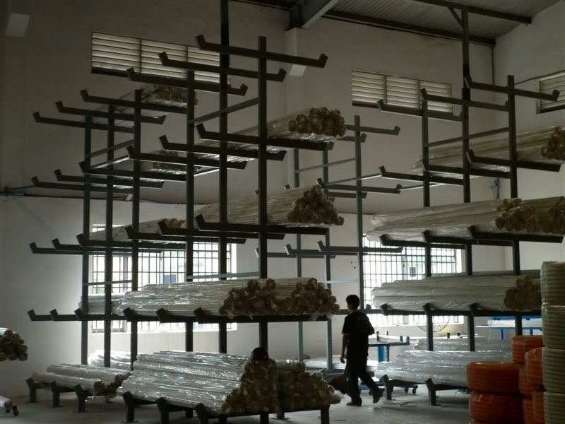 Cửa sắt,nhôm kính,lan can,mái che hàng rào,vách ngăn,inox.Ngọc Quốc:giá tốt nhất 5s - 34