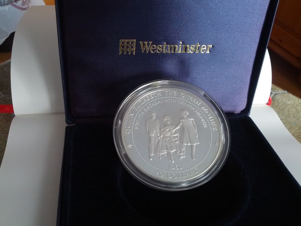 1996TuvaluLadyoftheCentury20silverproofobverse.jpg