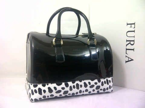FurlaSEMORDalmationBlack30x17x21Idr370rb.jpg
