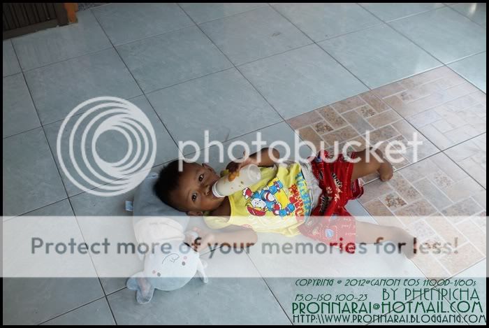 //i1242.photobucket.com/albums/gg526/pronnarai/Phenpicha_Album/2012-04-16%20Mom/IMG_0260.jpg